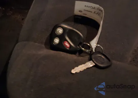 2003 Chevrolet Silverado 1500 Ls из США, поврежденный, VIN 2GCEK19T731256115